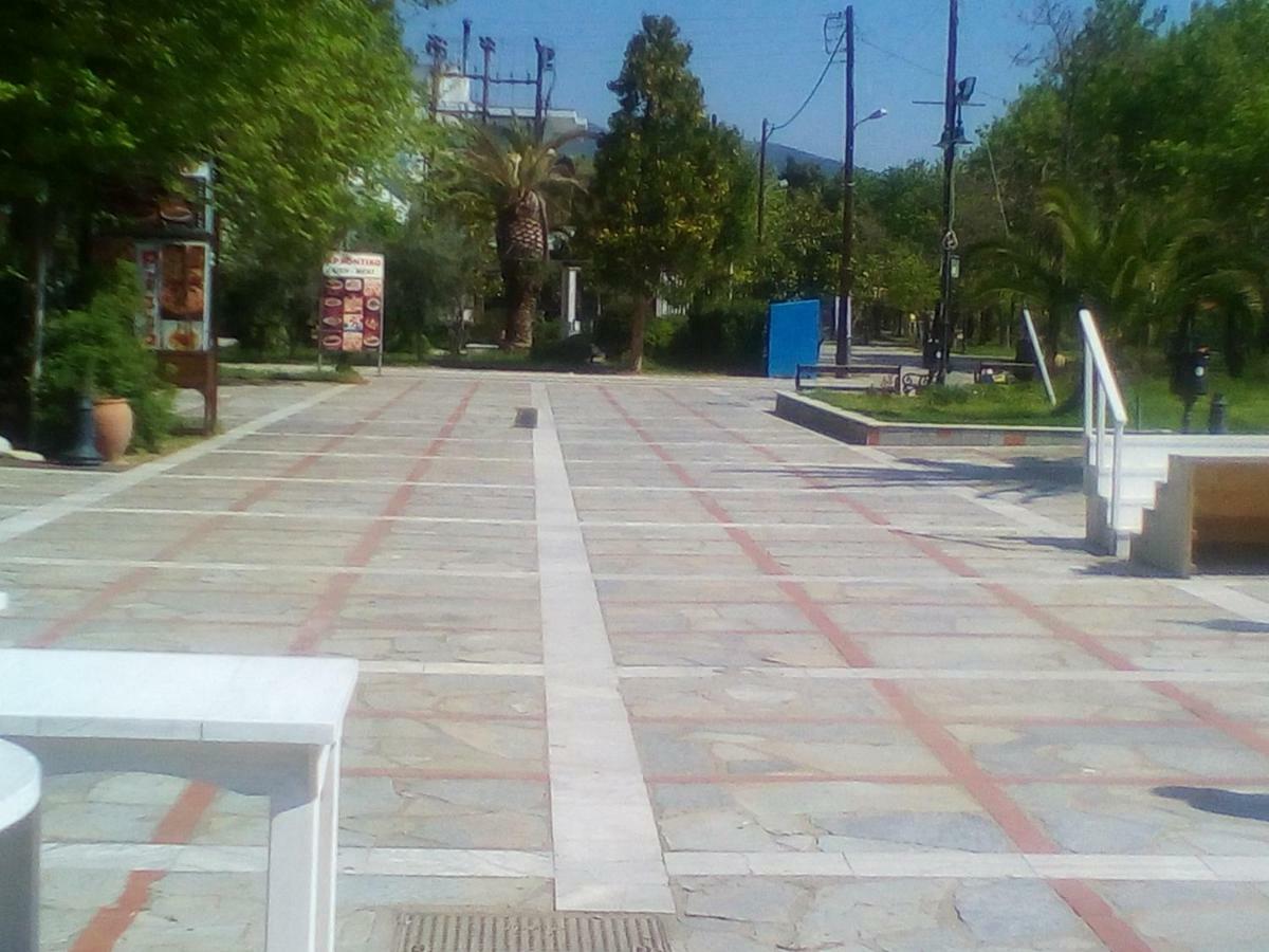 Central Fountain Asprovalta Exterior photo
